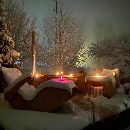 Naturforsthaus Ferienwohnung Fuer Hunde- Und Tierverbundene Menschen Preitenegg Exterior foto