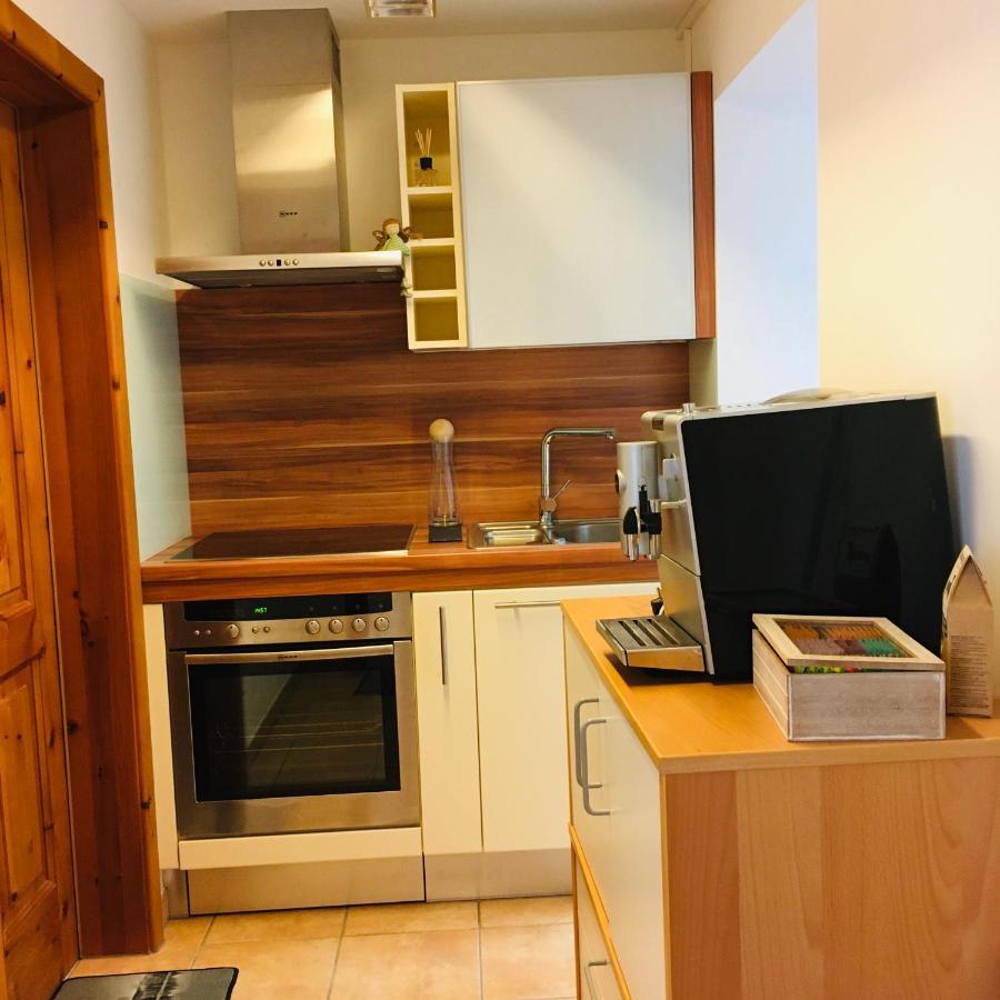 Naturforsthaus Ferienwohnung Fuer Hunde- Und Tierverbundene Menschen Preitenegg Exterior foto