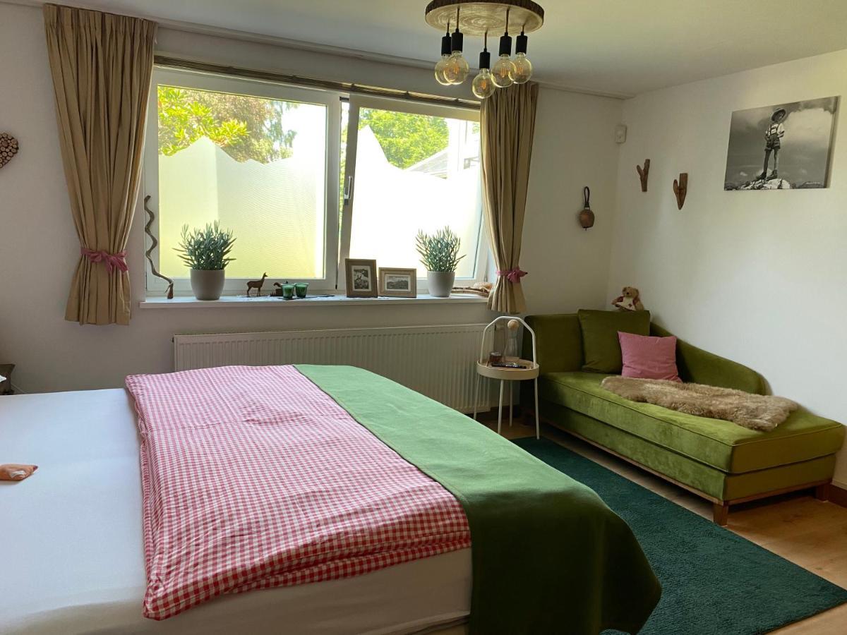 Naturforsthaus Ferienwohnung Fuer Hunde- Und Tierverbundene Menschen Preitenegg Exterior foto